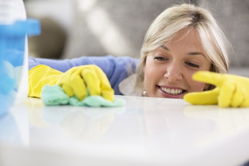 Professional end of tenancy cleaning in a Balham rental property kitchen